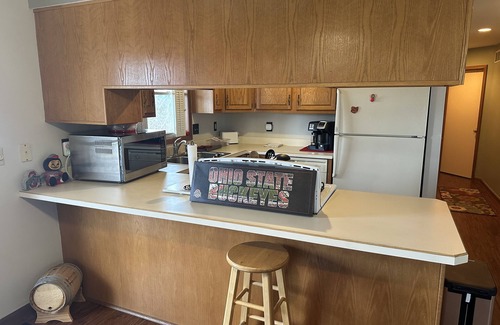 Findlay Apartment | 2 Bedroom near downtown Findlay