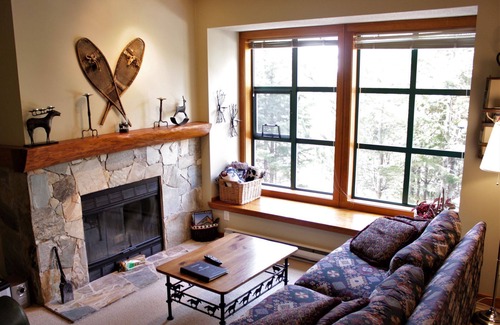 Blackcomb House | 2 Bedroom near Lost Lake; quiet, comfortable, and well-equipped