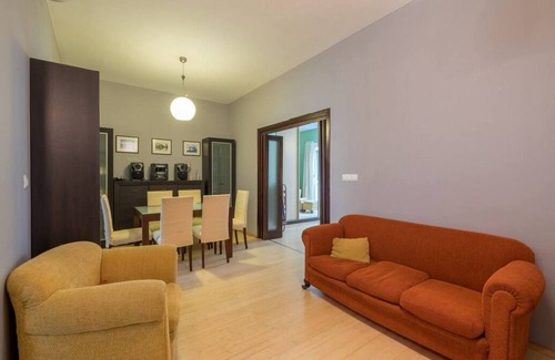 Sofia City Center Apartment | 2 Bedroom Newly Renovated Flat In The Heart Of Sofia