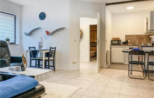 Zippendorf Apartment | 2 Bedroom Nice Apartment In Schwerin
