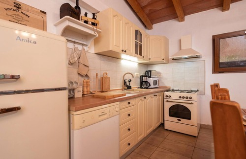 Jadreski House | 2 bedroom nice home in Jadreski