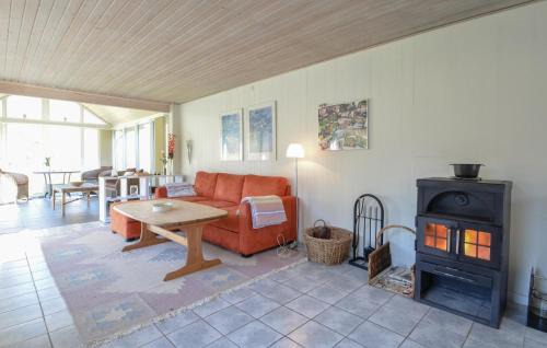 Ronbjerg House | 2 Bedroom Nice Home In Roslev
