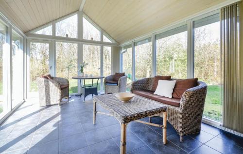 Ronbjerg House | 2 Bedroom Nice Home In Roslev