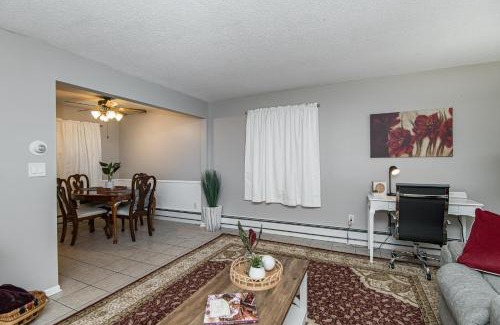 Rochester Apartment | 2 Bedroom Oasis 5 Mins to Mayo Clinic
