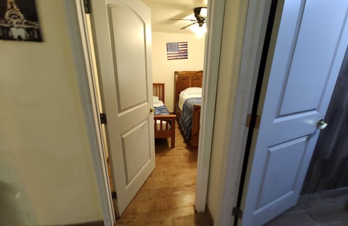Holiday Apartment | 2 bedroom one bath holiday FLn