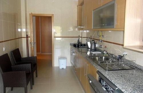 Sao Martinho do Porto Apartment | 2 Bedroom ground floor apartment with private terrace and BBQ. Sleeps 6
