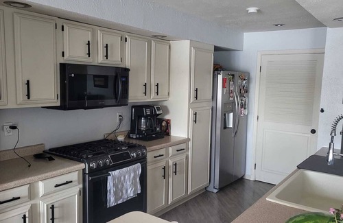Rockford Condo | 2 bedroom River front condo, balcony with open view, fireplace and open space