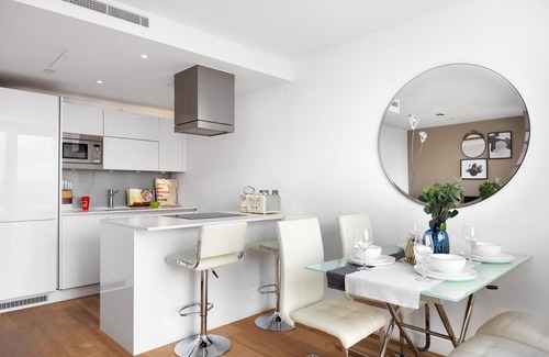 Weavers Apartment | 2 Bedroom Serviced Apartment in Avant-Garde Shoreditch London by MySquare