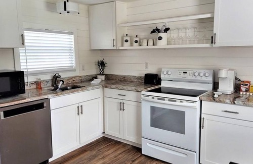 Sebastian Apartment | 2 Bedroom Single family 431373 by Houzlet