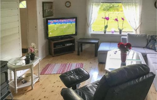 Flekkefjord House | 2 Bedroom Stunning Home In Flekkefjord