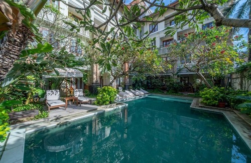Dewi Sri Villa | 2 Bedroom Suite Residence with Pool Access