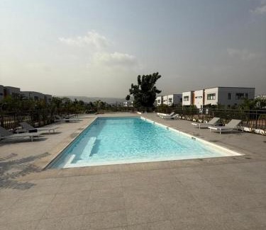 Aiyimensa Apartment | 2 bedroom Townhouse at Ayi Mensah Park at the foot of Aburi Mountains