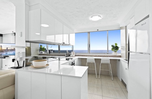 Gold Coast Apartment | 2 Bedroom Unit with Ocean View at Peninsula-Q Stay (Peninsula 32A - 2N - NB)