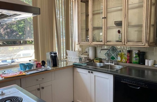 Hope Apartment | 2 Bedroom Unit in Hope