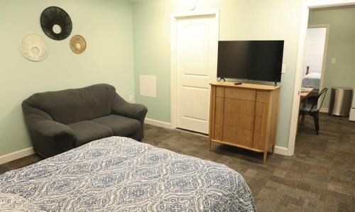 Daniels Apartment | 2 Bedroom Unit