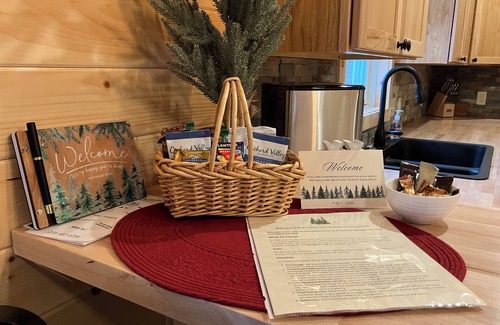 Petoskey House | 2-bedroom up north country home with AC, WiFi, near Petoskey. Pet free.