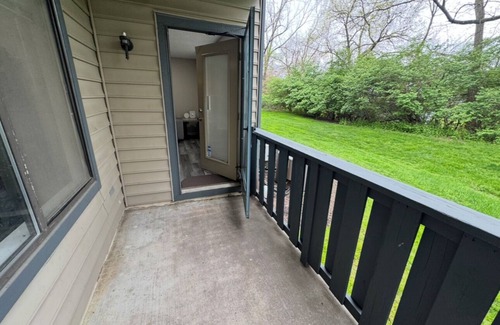 Rancocas Apartment | 2-bedroom apartment in soothing Mount Laurel Township with AC 2nd