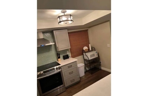 Golden Hills House | 2-bedroom vacation home with pool on golf course