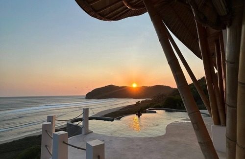 Sekongkang Villa | 2 Bedroom villa with Private pool