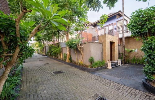 Padonan Villa | 2-Bedroom Villa with Private Pool and Bathtub
