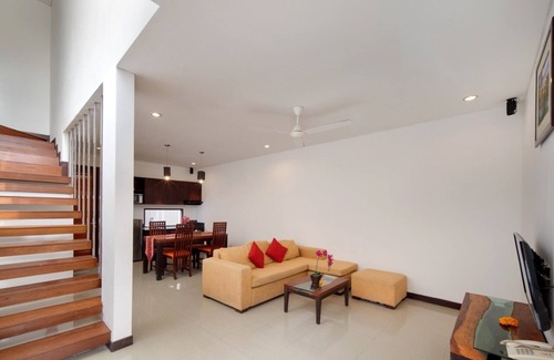 Padonan Villa | 2-Bedroom Villa with Private Pool and Bathtub
