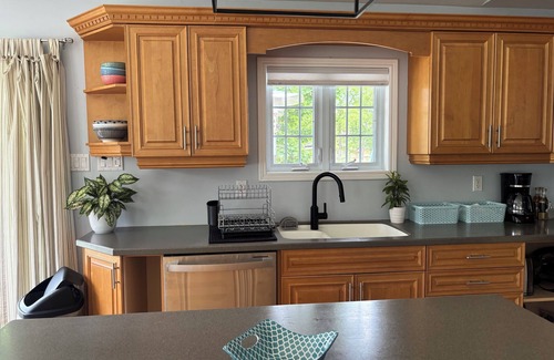 Fenelon Falls Cottage | 2 Bedroom Waterfront Getaway in Fenelon Falls