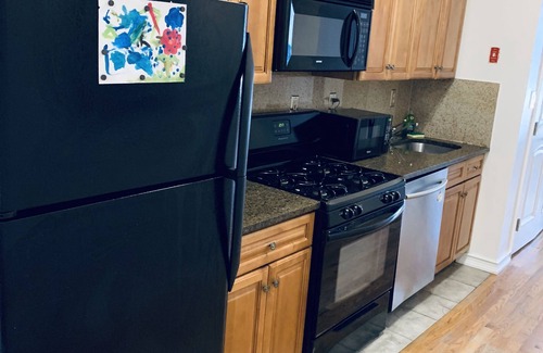 Hamilton Heights Apartment | 2 Bedrooms 1 and 1 Bath sleeps 4