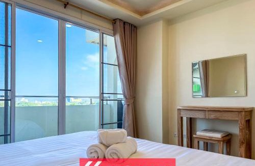 Wat Ket Apartment | 2 Bedrooms Apartment near Train Station