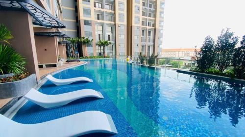 Linh Trung IEPZ Apartment | 2 bedrooms apartment with free swimming pool, BBQ