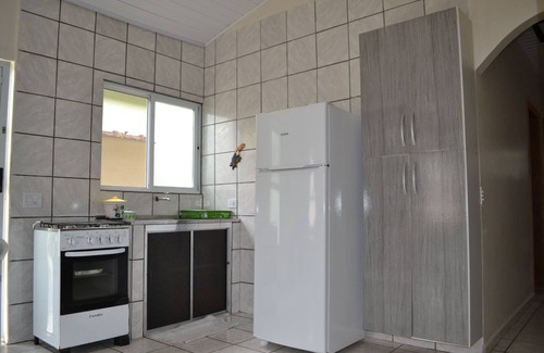 Maranduba House | 2 BEDROOMS CONDOMINIUM GARAGE 3 CARS WIFI BARBECUE. ONLY 250M FROM THE BEACH