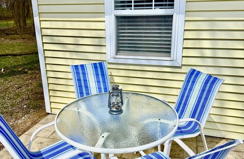 Monticello Cottage | 2 bedrooms Cottage perfect for a big group!
