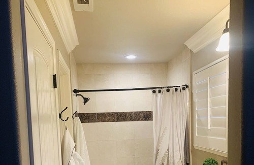 San Ramon Condo | 2 bedrooms townhouse with Panoramic view / walking distance to downtown.