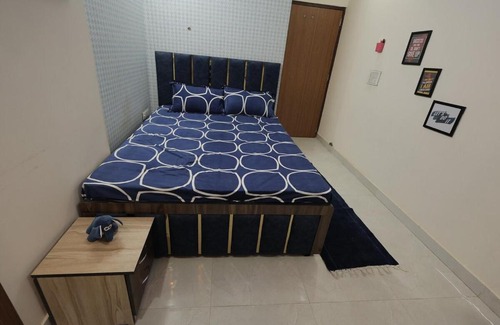 Jaipur Apartment | 2 bhk home stay Cabin Crush