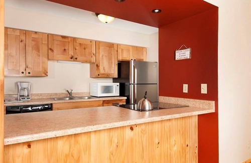 Frisco Condo | 2 blocks to Main Street - Easy access to ski Copper/Breckenridge - Virtual Tour