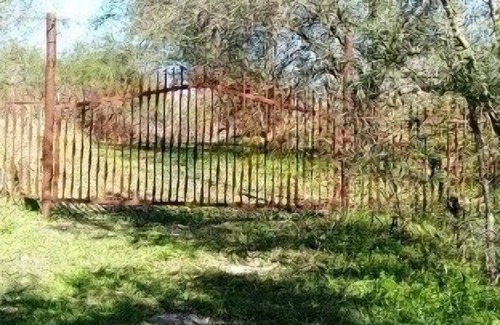 Comanche House | 2 BR/2.5 BA House on 13 Acres, Minutes from Downtown San Antonio!