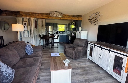 Grand Lake House | 2 BR - 4 SEASON FUN EZ 2 Rocky Mountain National Park, Marina, XC & Winter Park