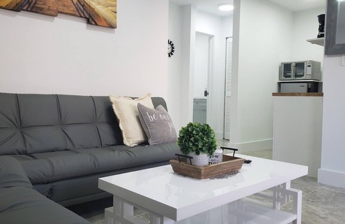 South Lake Apartment | ⋙2 BR APT, Minutes Away From The Beach & Casino