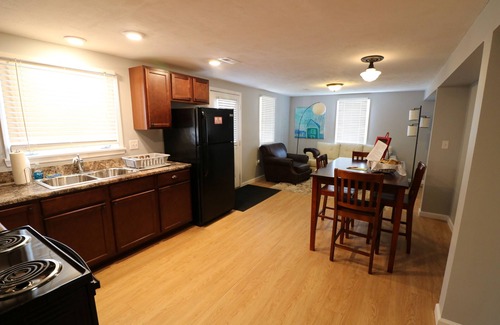 Wilmington Apartment | 2-BR Carriage House near World Equestrian Center, college, hospital