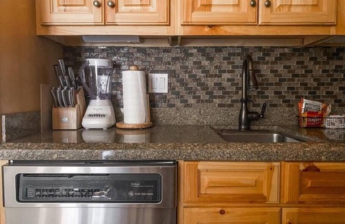 Mountain Village Condo | 2 BR Condominium - Luxury Skiin and out (rare to find)