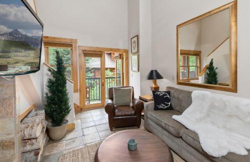 Mountain Village House | 2 BR Condominium - Luxury Skiin and out (rare to find)