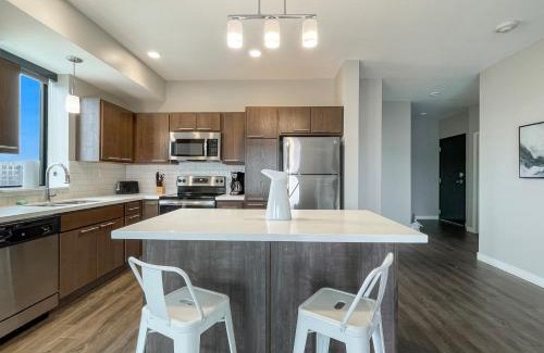 Downtown Des Moines Apartment | 2 Br Dwntwn Apt With Hot Tub