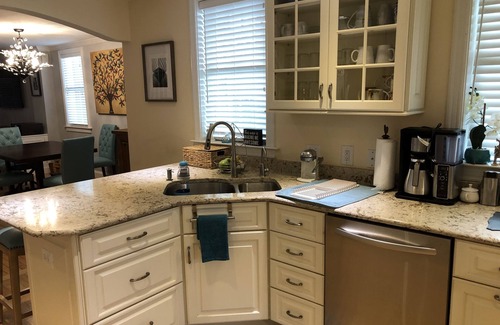Eastport House | 2 BR home on quiet street in Eastport with lovely screened porch.