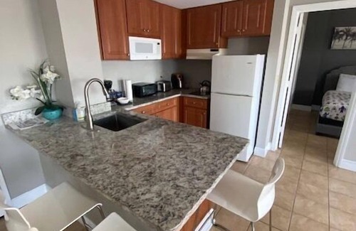 Florida Center Condo | 2 BR RESORT IN PERFECT LOCATION NEAR UNIVERSAL