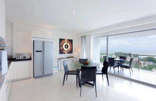 Karon Apartment | 2 BR Seaview Apartment Karon Beach (S01)