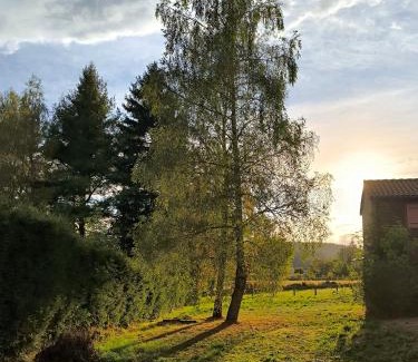 Chomelix Ski Chalet | 2 chalets en Auvergne, avec jardin, ou avec terrasse