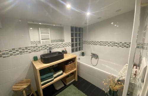 Idron Bed & Breakfast | 2 chambres dans villa avec spa et piscine