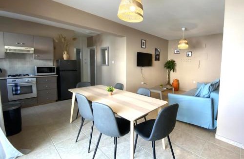 Skala Apartment | 2 Combined Apts, Fast Wi-Fi, 5 Min Walk to Beach