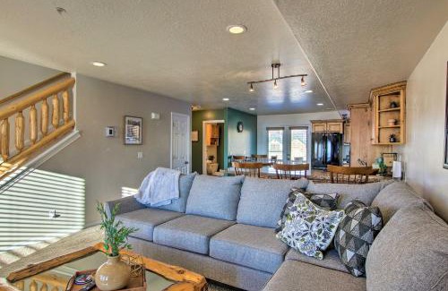 Eden Apartment | 2-Condo Property with Mtn Views by Golf and Ski Resort