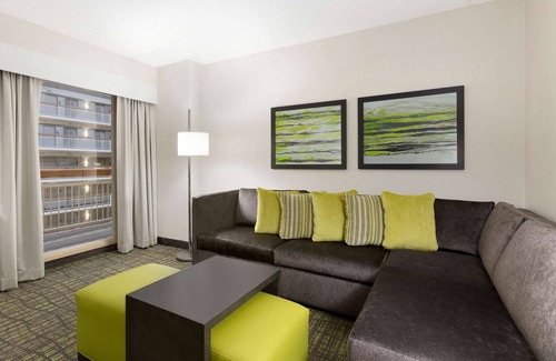 Yorkshire Hotel | 2 Connecting Suites at a Hotel