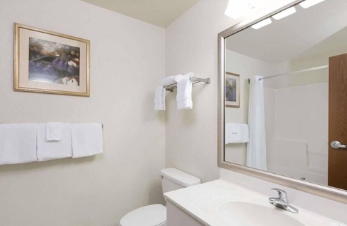 Des Moines House | 2 Connecting Suites at a Hotel
